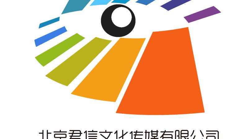 行业现状：服装品牌策划的多元化发展